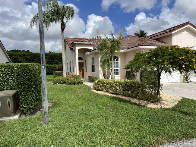 8627 Vía Giula in Boca Raton, FL - Building Photo - Building Photo