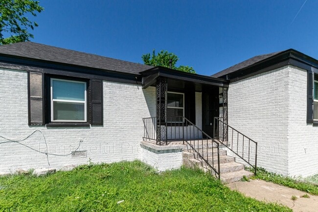 2301 Granada Blvd in Oklahoma City, OK - Building Photo - Building Photo