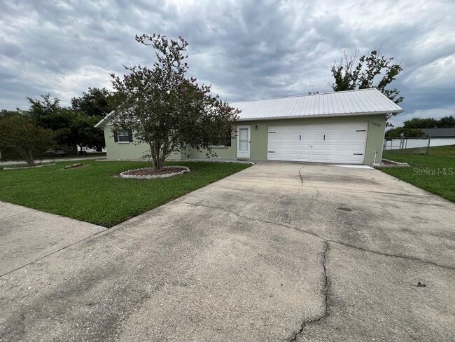 property at 38822 Margs Ct
