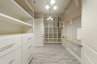 199 Springs Edge Dr in Montgomery, TX - Building Photo - Building Photo