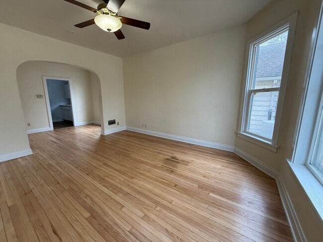 2624 Union St in Madison, WI - Foto de edificio - Building Photo