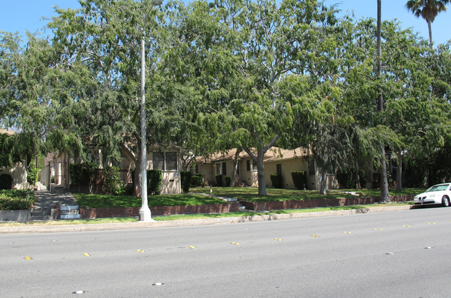 1307 E Washington Blvd in Pasadena, CA - Building Photo - Building Photo