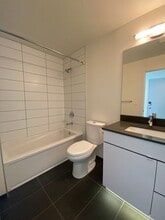 811 NW 50th St in Seattle, WA - Building Photo - Building Photo