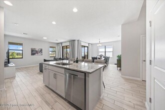 8080 Lucent Ct in Melbourne, FL - Building Photo - Building Photo