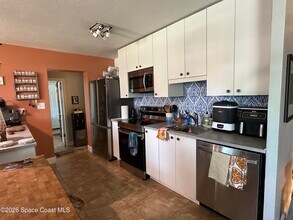 4406 Sherwood Blvd in Melbourne, FL - Building Photo - Building Photo