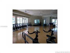 3340 NE 190th St-Unit -1304 in Miami, FL - Building Photo - Building Photo