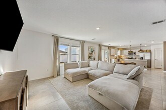 5460 Integrity Wy in Jacksonville, FL - Building Photo - Building Photo