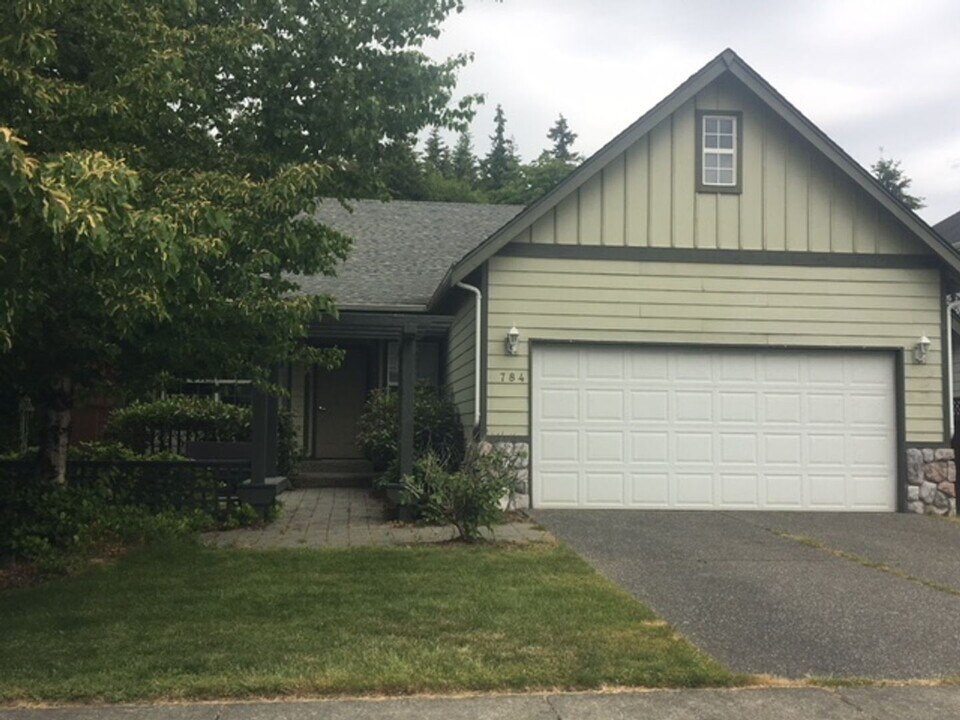 784 Mahonia Dr in Bellingham, WA - Building Photo