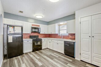 12808 Irongate Ave in Austin, TX - Building Photo - Building Photo