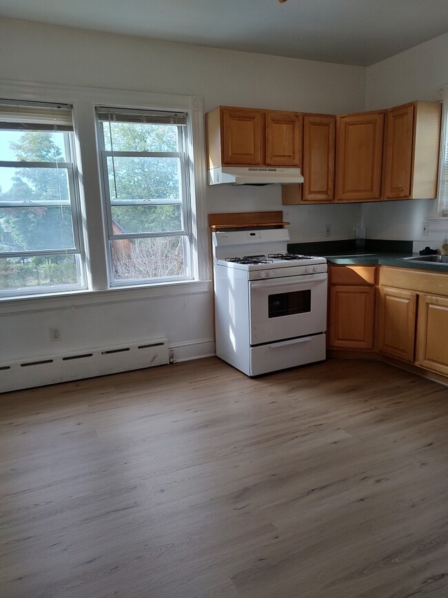 42 Holyoke Rd, Unit Porter Sq