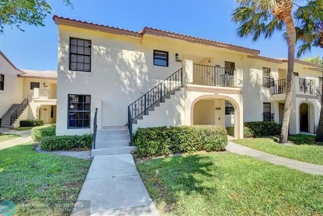 property at 2650 Greenwood Terrace