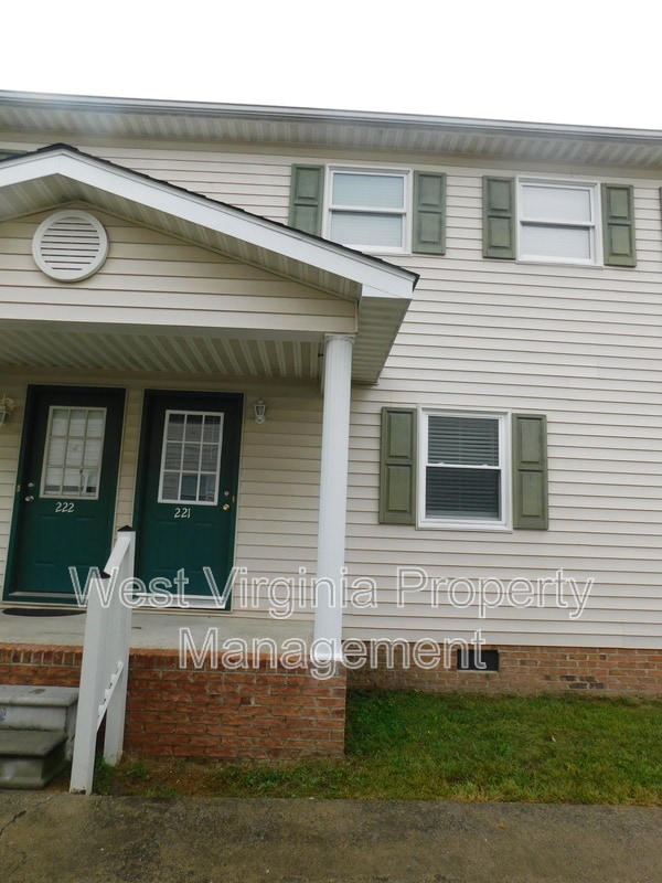 property at 581 Prosperity Rd
