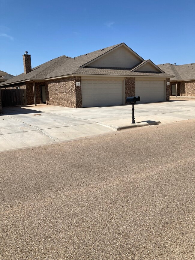 property at 1201 Preston Trl