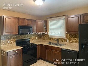 2809 Ennis Rd in Nashville, TN - Building Photo - Building Photo