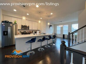 7304 Wood Trail Dr in Lanham, MD - Building Photo - Building Photo