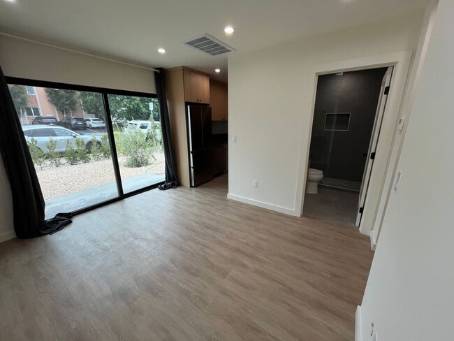 1061 Turquoise St in San Diego, CA - Building Photo - Building Photo