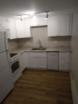 66 Center St in Dennis, MA - Building Photo