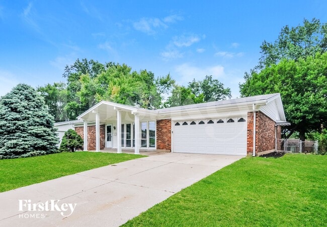 3655 St Catherine St in Florissant, MO - Foto de edificio - Building Photo