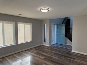 1177 Bud Pl in Manteca, CA - Building Photo - Building Photo