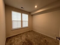 3643 S Tryon St in Charlotte, NC - Building Photo - Building Photo