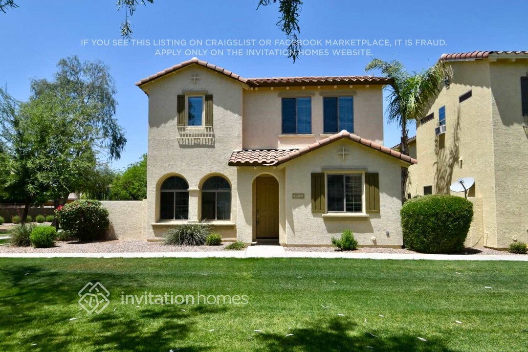 3523 S Swan Dr in Gilbert, AZ - Building Photo