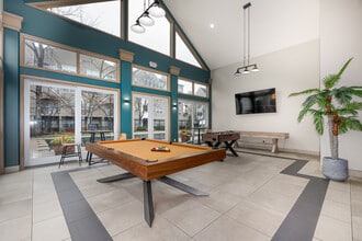 Stonehaven Apartments in Columbia, MD - Foto de edificio - Interior Photo