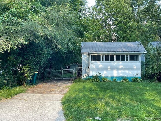 property at 20956 Rensselaer St