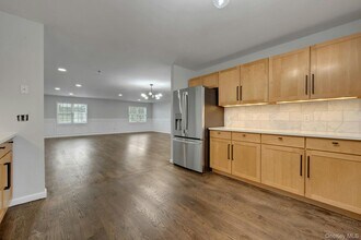 115 Halstead Ave in Harrison, NY - Building Photo - Building Photo