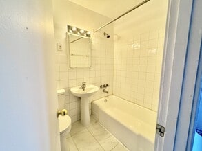 461 Rue Rachel E in Montréal, QC - Building Photo - Building Photo