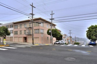 1000 Kirkham St in San Francisco, CA - Foto de edificio - Building Photo