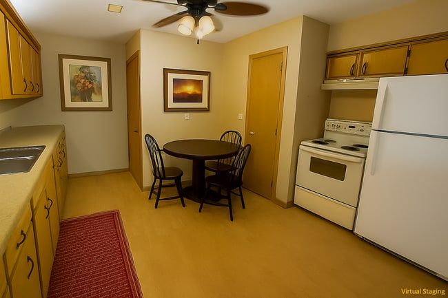 8996 Jackson Avenue, Unit A in Lexington, MN - Building Photo - Building Photo
