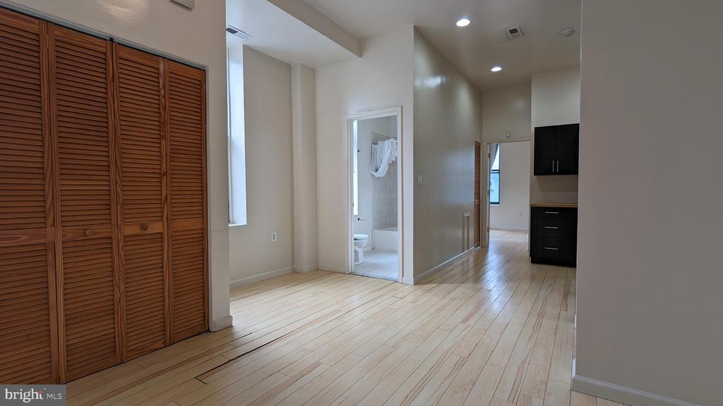 2362 N Front St in Philadelphia, PA - Building Photo