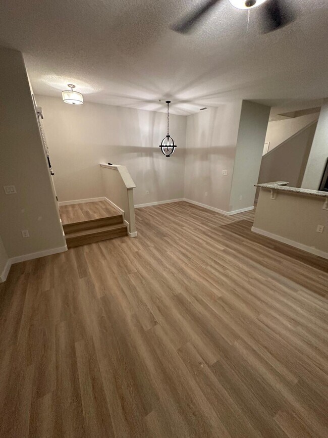 1307 Mill Pond Ln in Winter Springs, FL - Building Photo - Building Photo