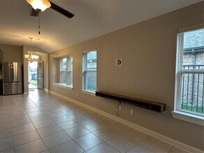 2629 Bernadino Dr in La Marque, TX - Building Photo - Building Photo