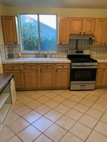 5715 Meridian St in Los Angeles, CA - Building Photo - Building Photo