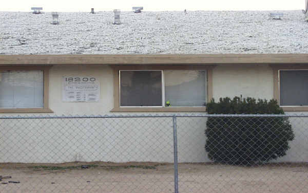 18200 Cherimoya Rd in Adelanto, CA - Building Photo - Building Photo