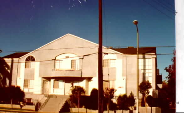 Parthenia Street Apartments in North Hills, CA - Foto de edificio