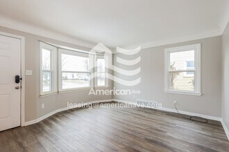 312 De Villen Ave in Royal Oak, MI - Building Photo - Building Photo