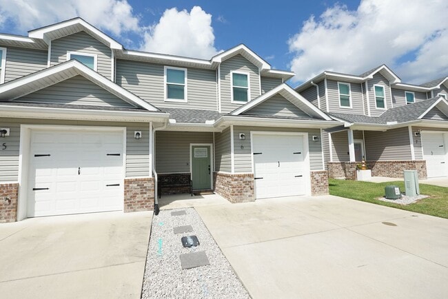 6 Praiseworthy Dr in Valparaiso, FL - Building Photo - Building Photo