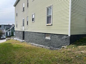 471 Central St in Manchester, NH - Building Photo - Building Photo