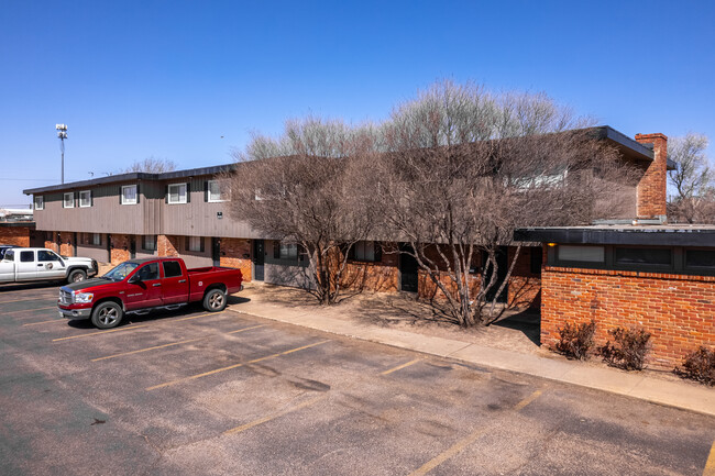 Courtyards At Monterey in Lubbock, TX - Building Photo - Building Photo