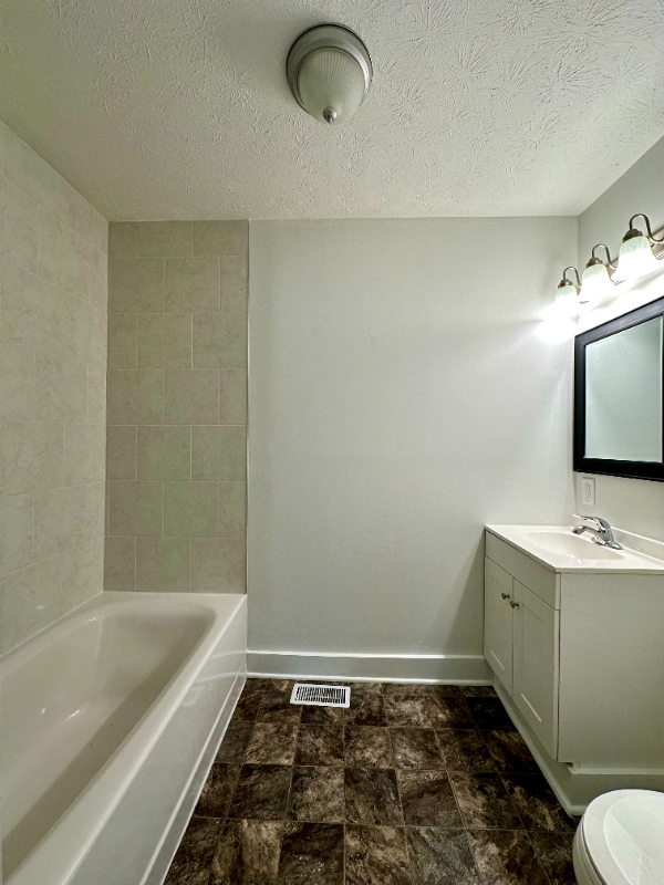 602 S Miller St, Unit 2 in Shelbyville, IN - Building Photo - Building Photo