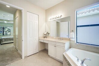 13802 Callisto Ave in Naples, FL - Building Photo - Building Photo