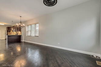 3348 W Potomac Ave in Chicago, IL - Building Photo - Building Photo