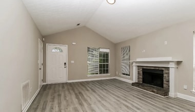 1007 Olde Town Pl in Jonesboro, GA - Building Photo - Building Photo