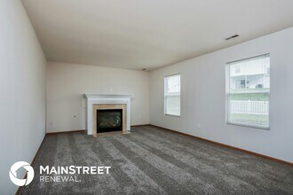 4001 Glengarry Dr in Wentzville, MO - Building Photo - Building Photo