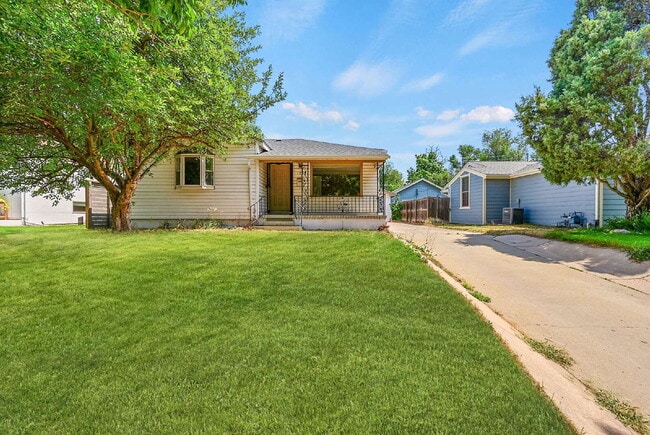 property at 1736 S Humboldt St