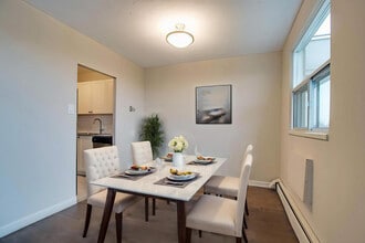 Aldershot Apartments in Burlington, ON - Building Photo - Building Photo