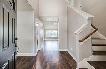 7342 Somerset Hill Ln in Richmond, TX - Foto de edificio - Building Photo