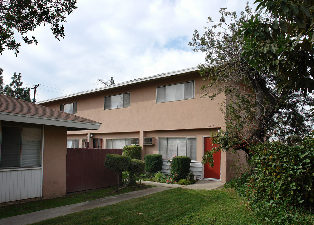 12821-12841 Flower St in Garden Grove, CA - Building Photo